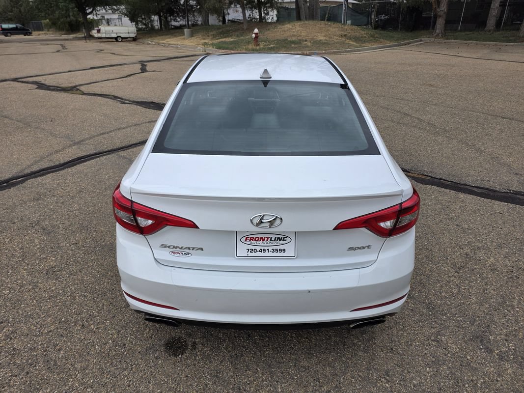 Used 2016 Hyundai Sonata Sport w/ Option Group 03 FWD image 6
