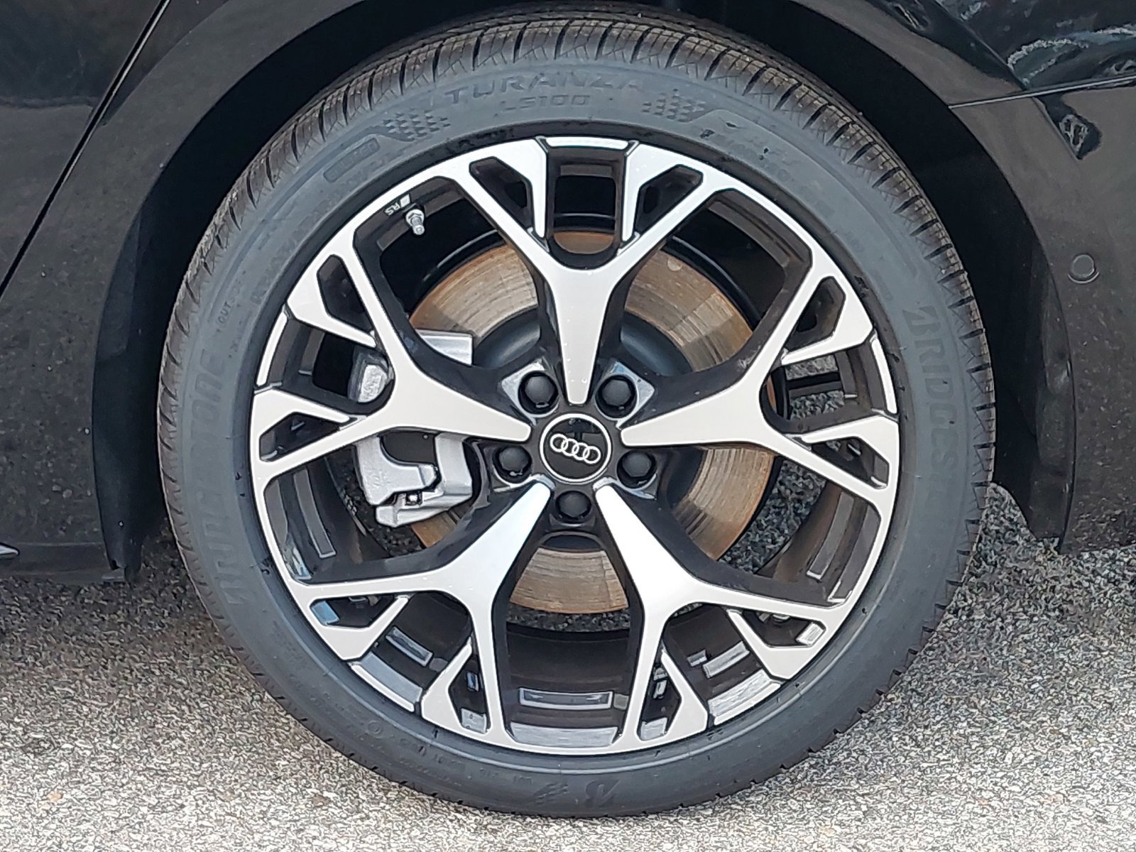 New 2026 Audi A6 Premium Plus AWD/4WD image 35