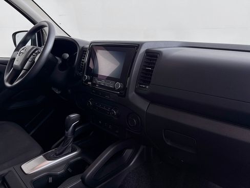 Used 2024 Nissan Frontier S w/ Technology Package RWD image 29