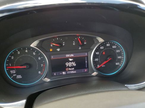 Used 2023 Chevrolet Traverse RS image 19