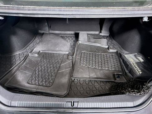 Certified 2020 Toyota Avalon XLE w/ Moonroof Package image 28