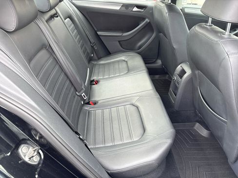 Used 2014 Volkswagen Jetta SEL image 31