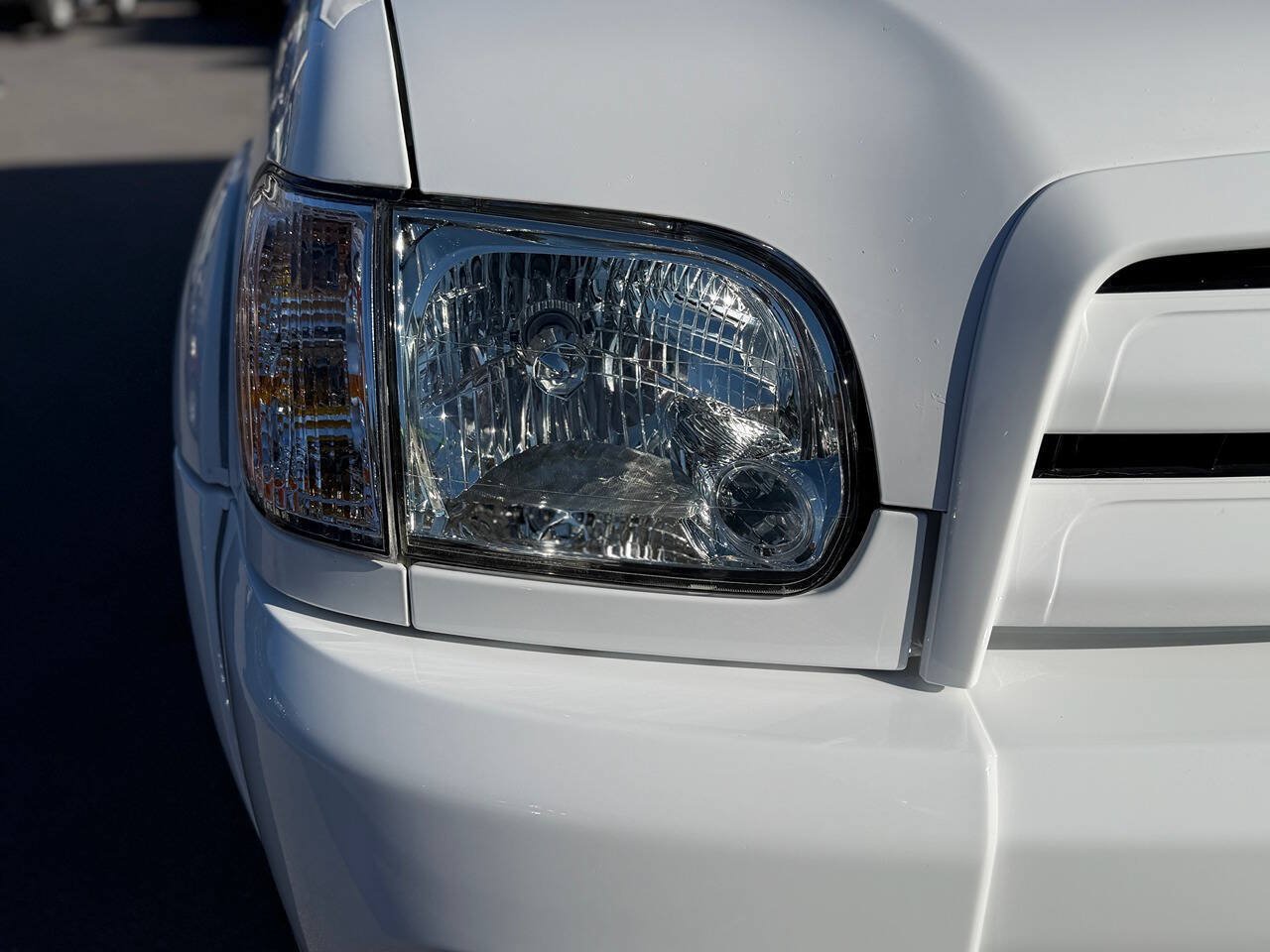 Used 2006 Toyota Tundra Limited w/ All Weather Guard Pkg AWD/4WD image 79