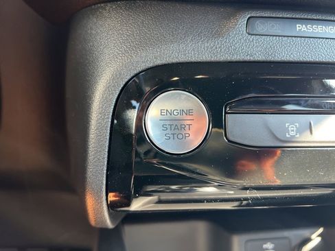 New 2026 Ford Escape ST-Line w/ Tech Pack #1 FWD image 20