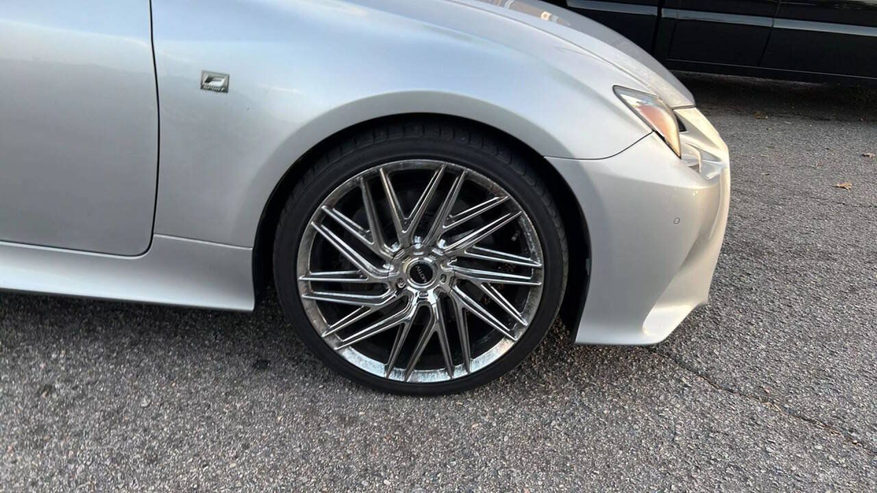 Used 2016 Lexus RC 200t RWD image 24