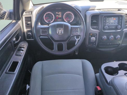 Used 2017 RAM 1500 Express w/ Express Value Package image 15