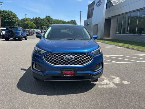 Used 2024 Ford Edge SEL AWD/4WD image 2