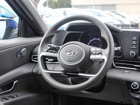 Used 2023 Hyundai Elantra Blue w/ Cargo Package image 17