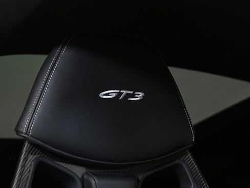 Used 2024 Porsche 911 GT3 image 21