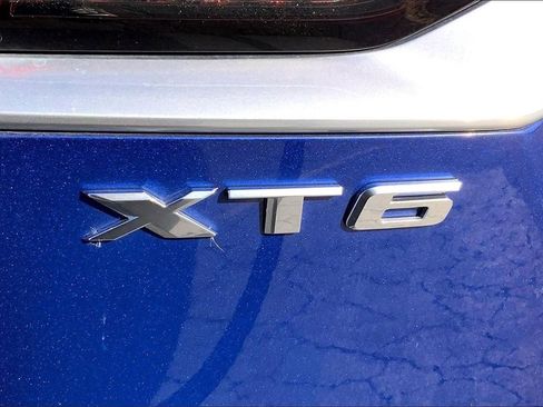 Certified 2023 Cadillac XT6 Premium Luxury image 32