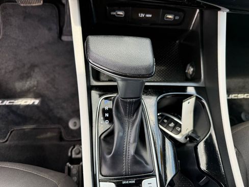 Used 2022 Hyundai Tucson SEL FWD image 21
