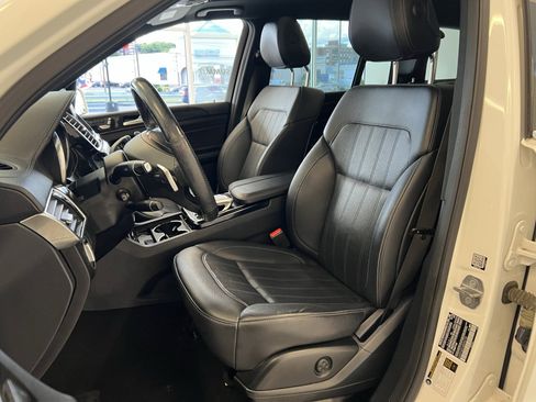 Used 2018 Mercedes-Benz GLS 450 GLS 450 image 32