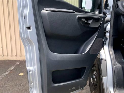 New 2025 Mercedes-Benz Sprinter 2500 image 17