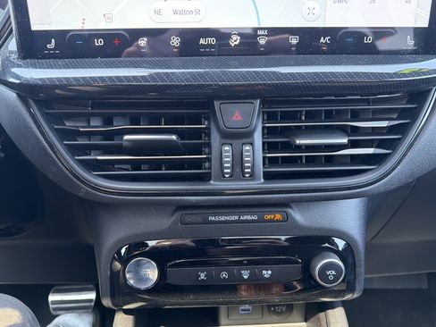 Used 2023 Ford Escape ST-Line w/ Tech Pack #1 AWD/4WD image 26