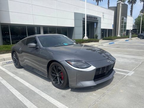 Used 2024 Nissan Z Performance w/ Floor Mat Package RWD image 2