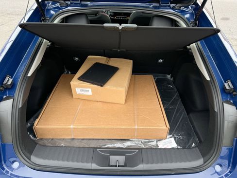 New 2026 Toyota Prius Plug-In Hybrid FWD image 26