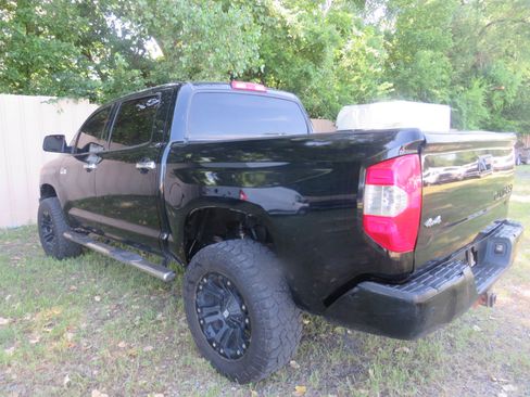 Used 2014 Toyota Tundra Platinum image 7