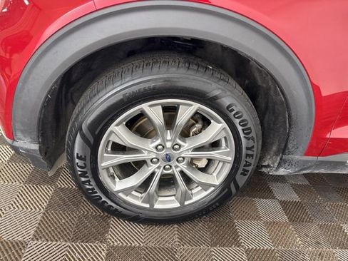 Used 2021 Ford Explorer XLT w/ Equipment Group 202A image 35