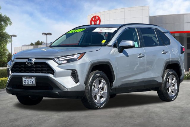 Certified 2023 Toyota RAV4 XLE w/ Convenience Package FWD image 10
