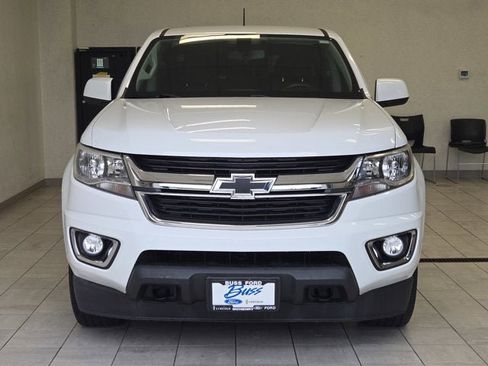 Used 2019 Chevrolet Colorado LT w/ LT Convenience Package image 2