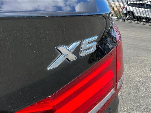 Used 2018 BMW X5 sDrive35i image 8