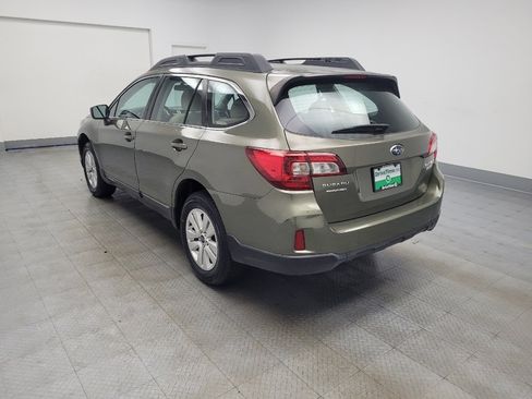 Used 2017 Subaru Outback 2.5i image 5