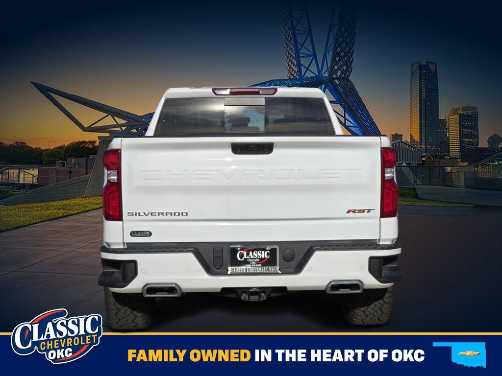 Used 2024 Chevrolet Silverado 1500 RST w/ Convenience Package II AWD/4WD image 5