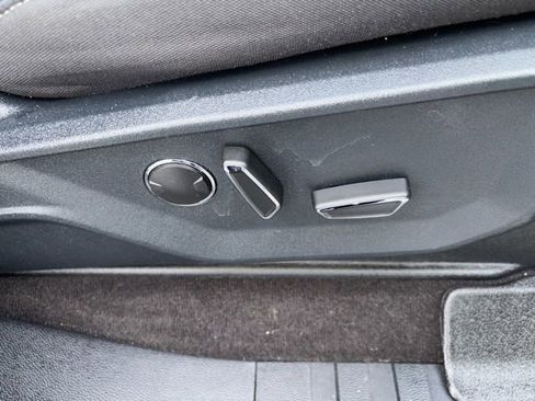 Certified 2021 Ford F150 XLT w/ Equipment Group 302A High image 8