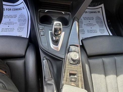 Used 2017 BMW 430i Convertible image 18