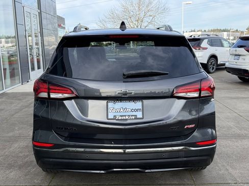 Used 2022 Chevrolet Equinox RS w/ RS Leather Package image 6