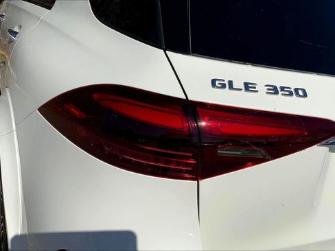 New 2026 Mercedes-Benz GLE 350 4MATIC image 18