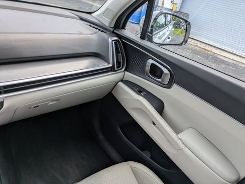Certified 2024 Kia Sorento S AWD/4WD image 14