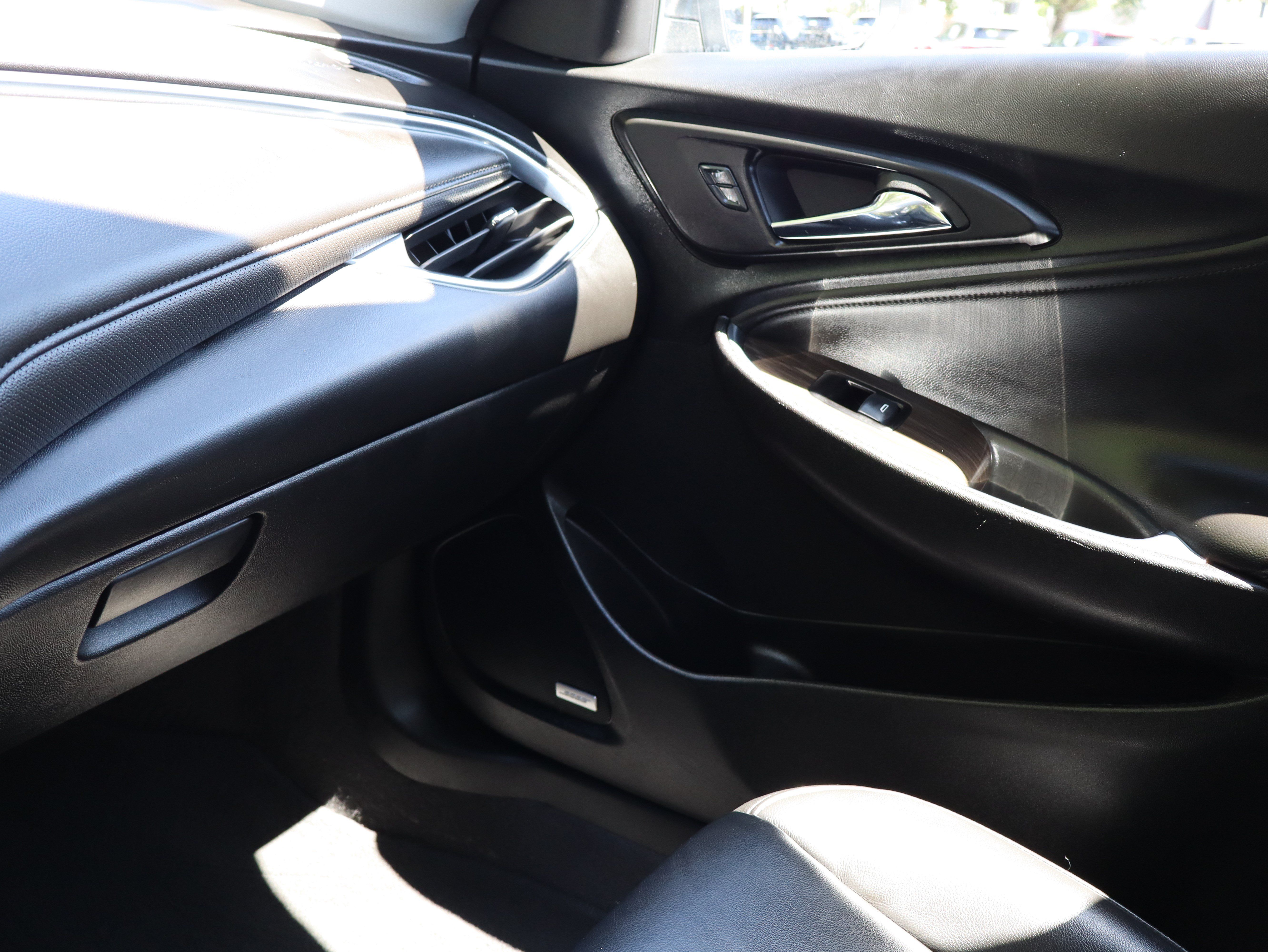 Used 2024 Chevrolet Malibu LT FWD image 33