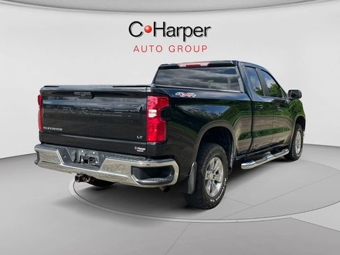 Used 2021 Chevrolet Silverado 1500 LT AWD/4WD image 3