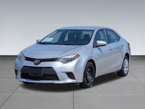 Used 2014 Toyota Corolla LE FWD image 9