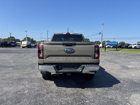Used 2025 Ford Ranger XLT w/ FX4 Off-Road Package AWD/4WD image 5