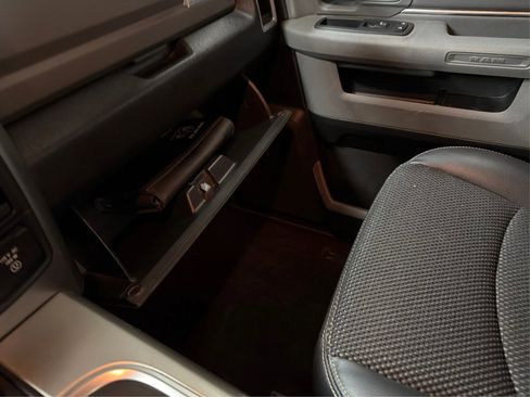 Used 2017 RAM 1500 Lone Star image 24