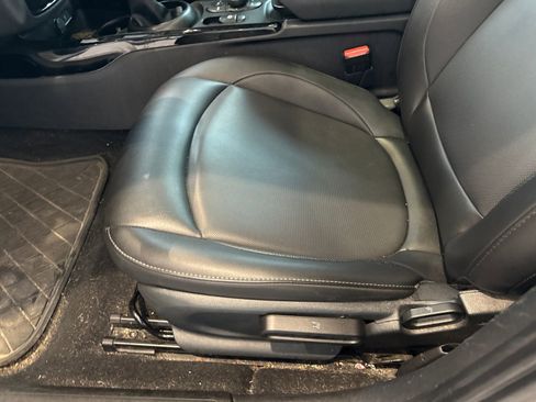 Used 2019 MINI Cooper Clubman FWD image 7