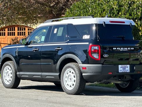 New 2024 Ford Bronco Sport Heritage w/ Heritage Convenience Package image 3