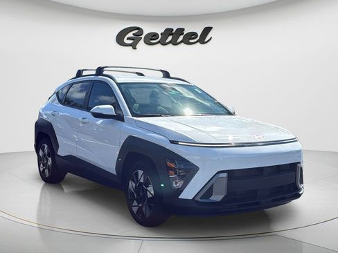 Certified 2024 Hyundai Kona SEL w/ Convenience Package FWD image 3