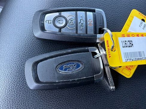 Used 2022 Ford F150 XLT w/ Equipment Group 302A High AWD/4WD image 13