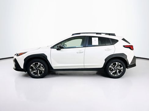 Used 2025 Subaru Crosstrek 2.0i Premium AWD/4WD image 4