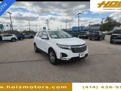 Certified 2023 Chevrolet Equinox Premier FWD image 2