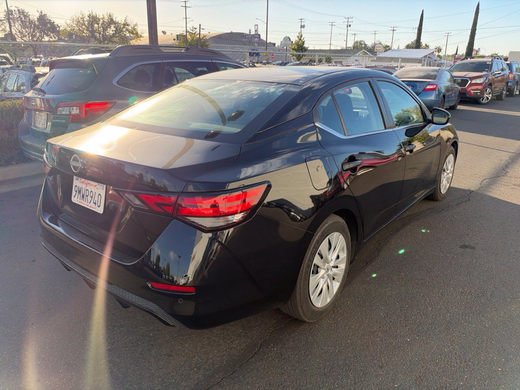 Used 2025 Nissan Sentra S FWD image 4