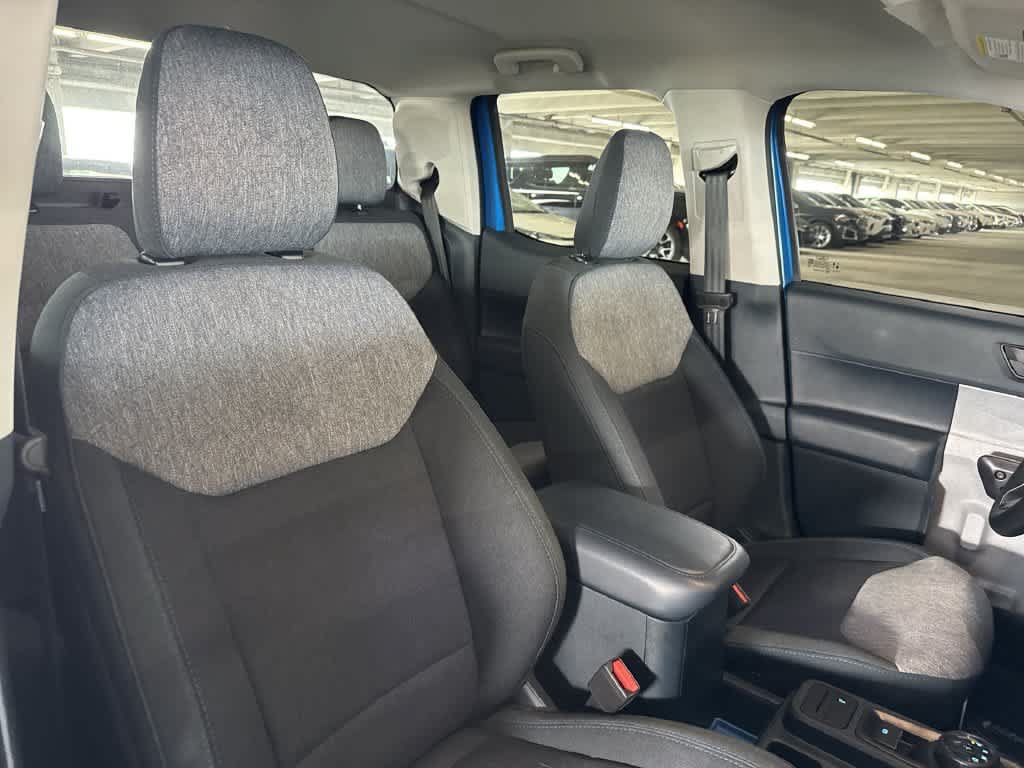 Used 2025 Ford Maverick XLT w/ Equipment Group 301A AWD/4WD image 26