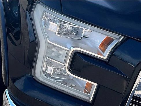 Used 2017 Ford F150 King Ranch w/ Equipment Group 601A Luxury AWD/4WD image 30