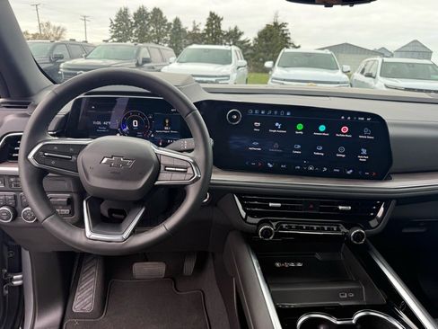 Used 2025 Chevrolet Tahoe Z71 w/ Z71 Off-Road Package image 21