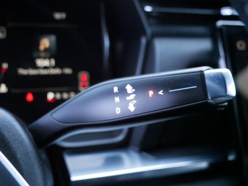 Certified 2025 GMC Terrain Elevation image 24