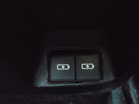 Used 2023 Toyota 4Runner SR5 Premium AWD/4WD image 27