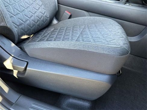 New 2026 Nissan Kicks SV w/ SV Premium Package image 9